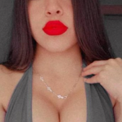 Esraa profile picture