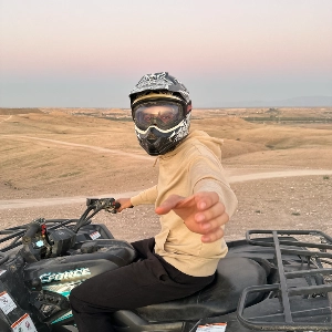aymvne profile picture